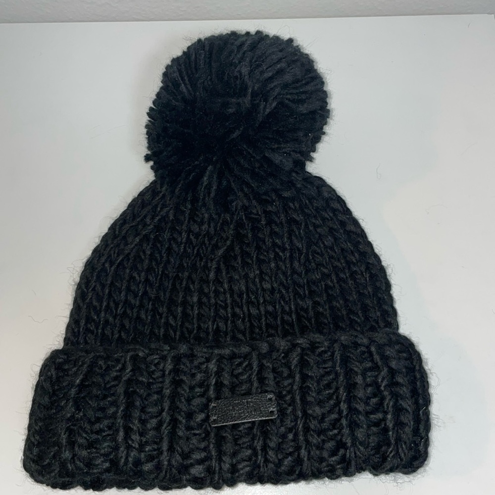 NWOT The North Face Coziest Beanie Black